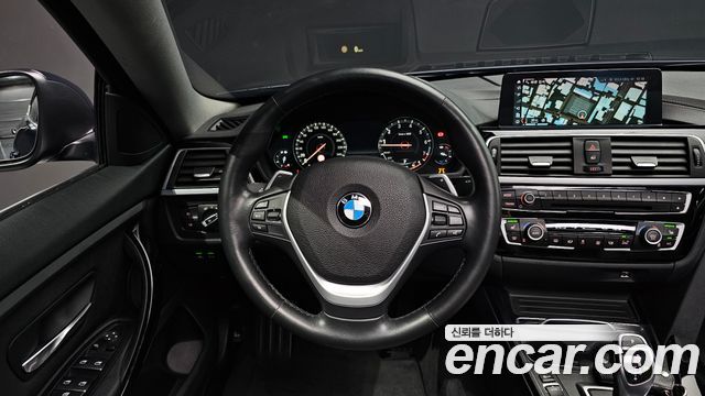 BMW 4-Series 2020 — photo 18