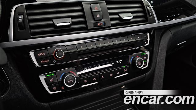 BMW 4-Series 2020 — photo 21