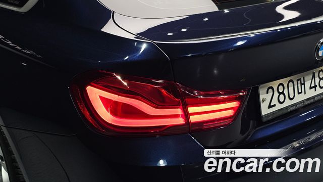 BMW 4-Series 2020 — photo 9