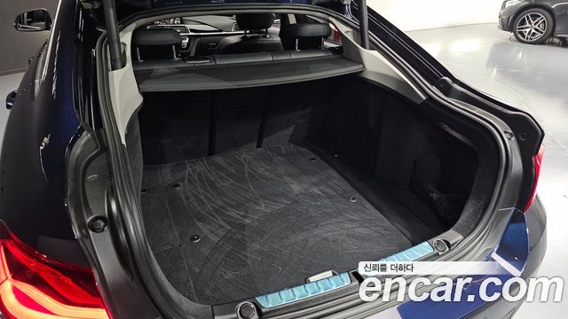 BMW 4-Series 2020 — photo 32