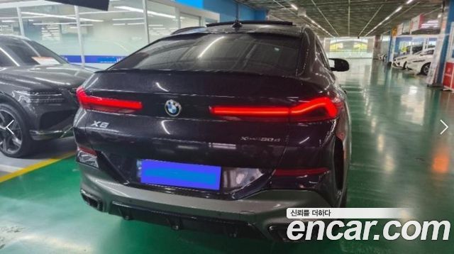 BMW X6 2021 — photo 2