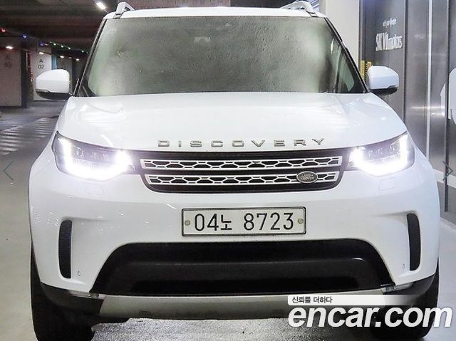 Land Rover Discovery 2017 — photo 2