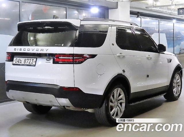 Land Rover Discovery 2017 — photo 4
