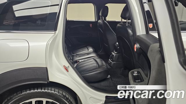 Mini Countryman 2024 — photo 17