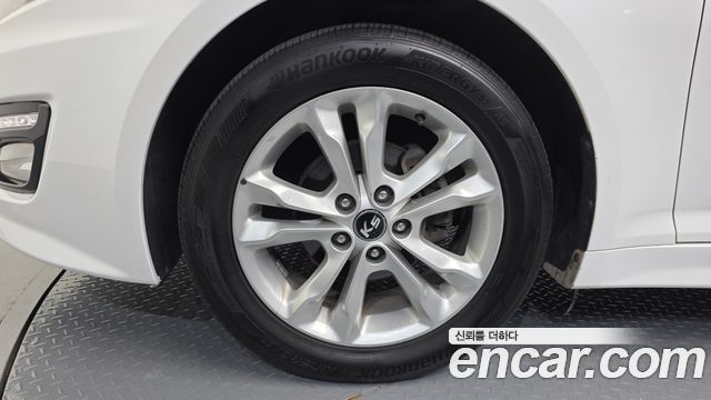 Kia K5 2012 — photo 5