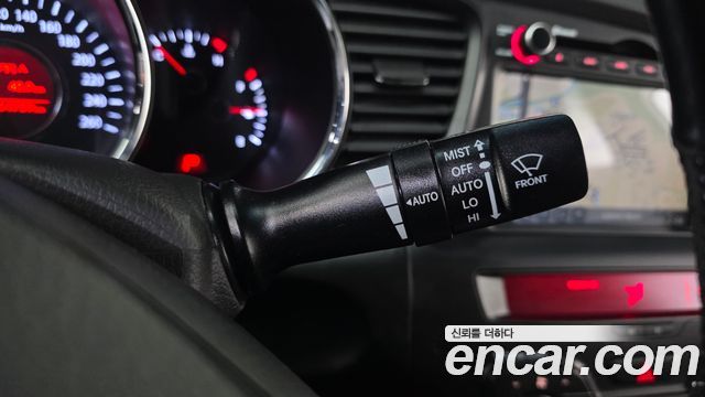 Kia K5 2012 — photo 11
