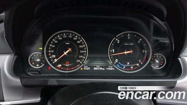 BMW 6-Series 2016 — photo 8