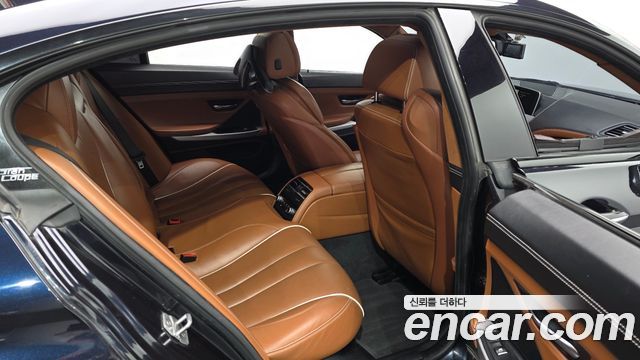 BMW 6-Series 2016 — photo 12