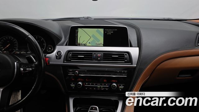 BMW 6-Series 2016 — photo 14