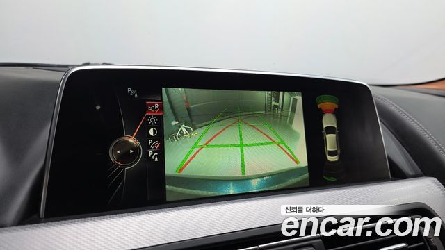 BMW 6-Series 2016 — photo 15