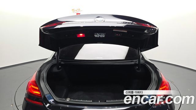BMW 6-Series 2016 — photo 20
