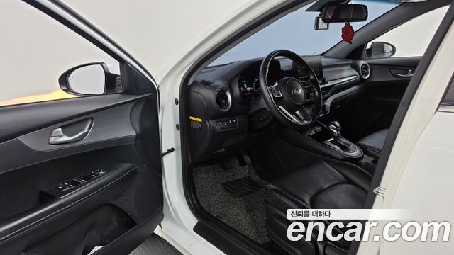 Kia K3 2019 — photo 13