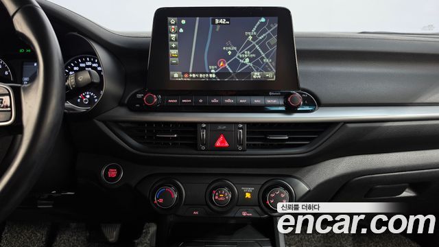 Kia K3 2019 — photo 19