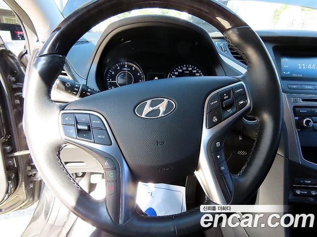 Hyundai Grandeur 2017 — photo 8