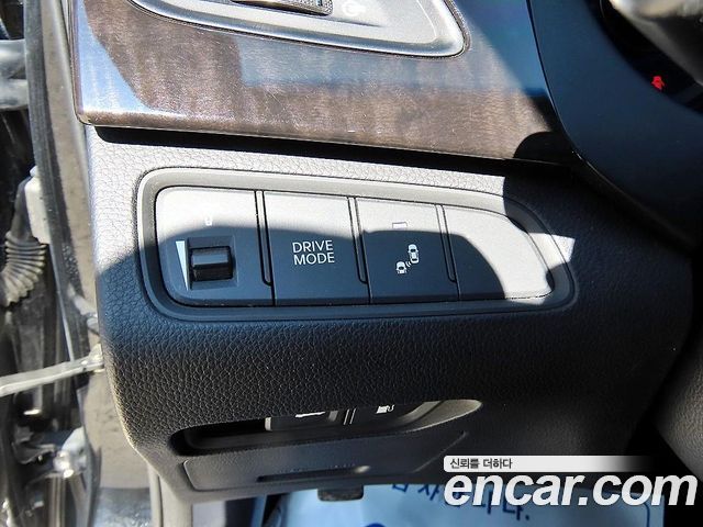 Hyundai Grandeur 2017 — photo 12