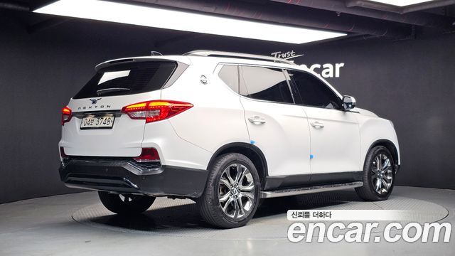 KG Mobility Rexton 2019 — photo 2