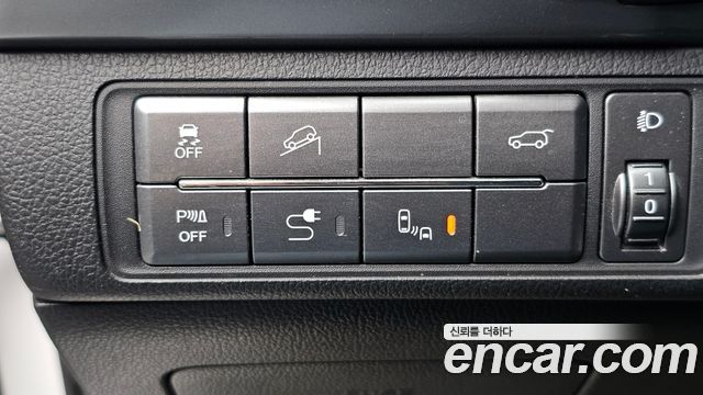 KG Mobility Rexton 2019 — photo 16