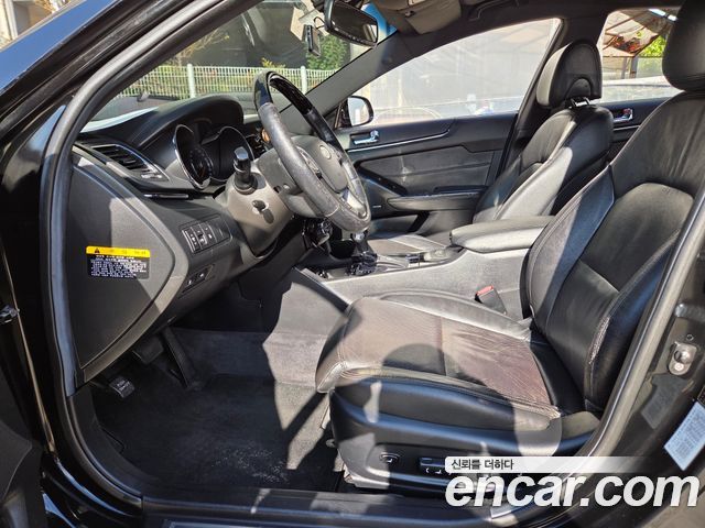 Kia K7 2011 — photo 13