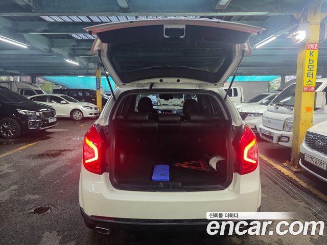 KG Mobility KORANDO 2017 — photo 14