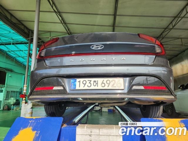 Hyundai Sonata 2022 — photo 2