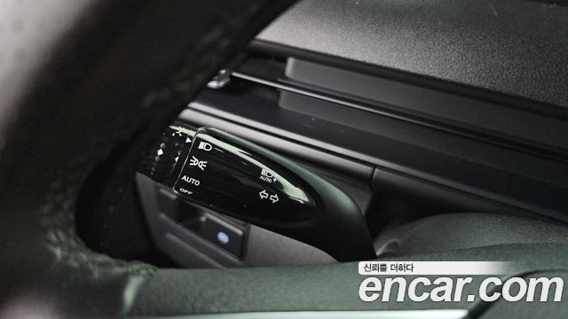 Hyundai Staria 2023 — photo 18