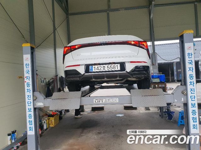 Kia K5 2024 — photo 3