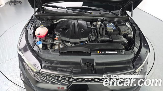 Kia K5 2023 — photo 6