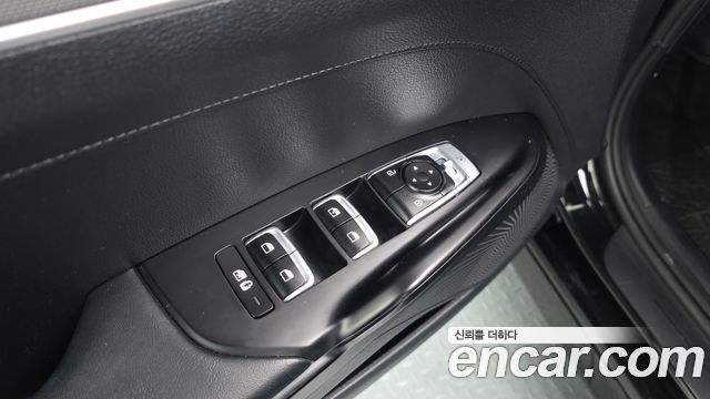 Kia K5 2023 — photo 25