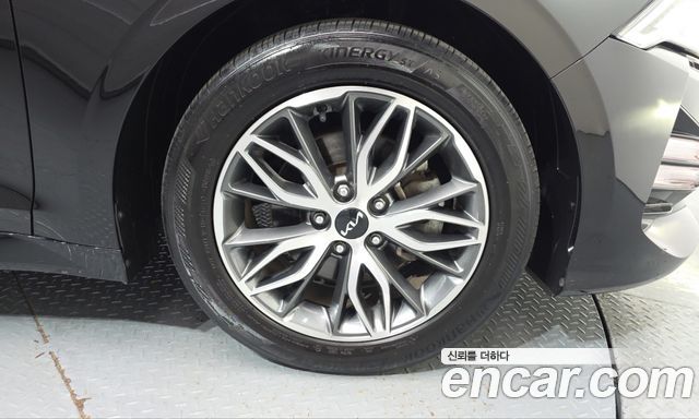 Kia K5 2023 — photo 7