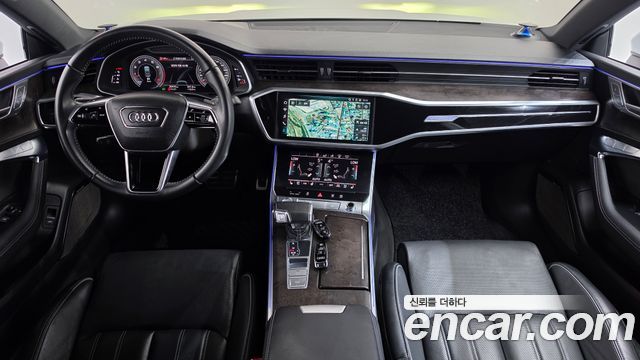 Audi A7 2020 — photo 10