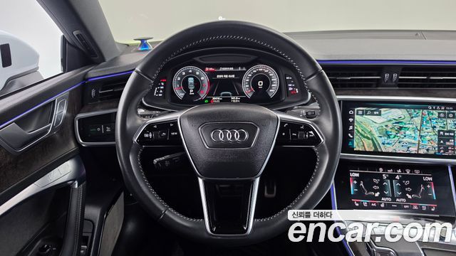 Audi A7 2020 — photo 19