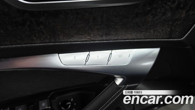 Audi A7 2020 — photo 31