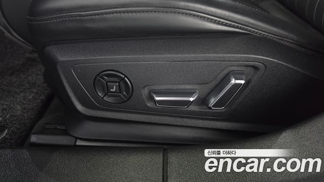 Audi A7 2020 — photo 33