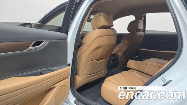 Genesis G80 2021 — photo 30