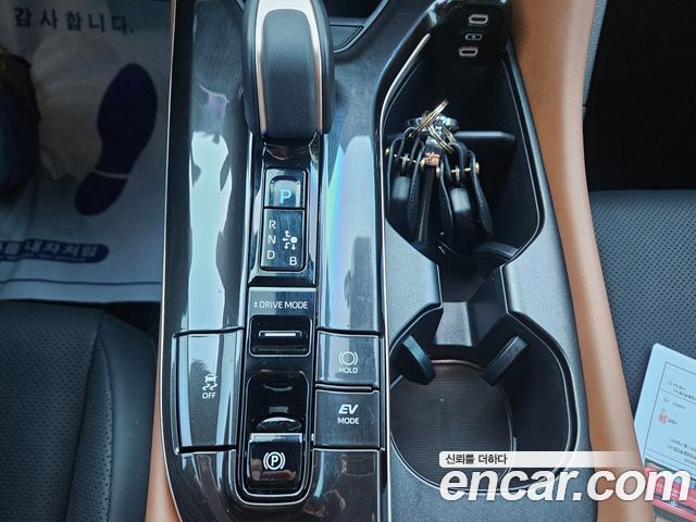 Toyota Crown 2025 — photo 9