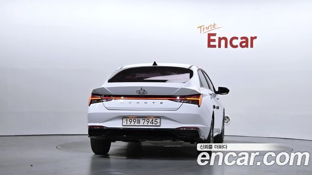 Hyundai AVANTE 2021 — photo 4