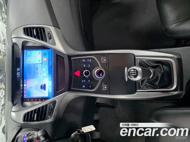 Hyundai AVANTE 2014 — photo 10