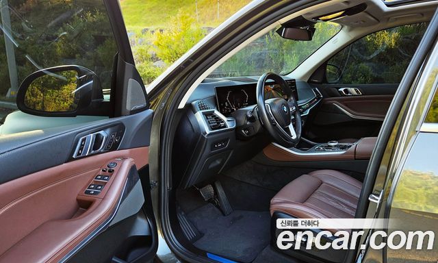BMW X5 2025 — photo 14