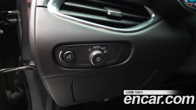 Chevrolet Korea Malibu 2017 — photo 18