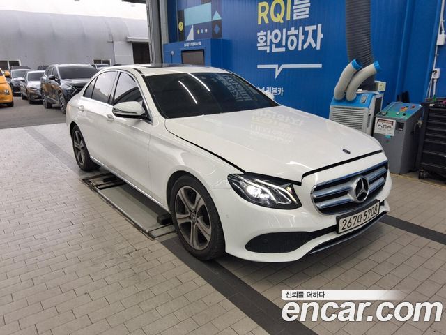 Mercedes-Benz E-Class 2019 — photo 4