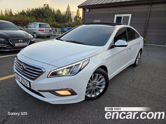 Hyundai Sonata 2015 — photo 1
