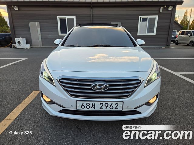 Hyundai Sonata 2015 — photo 2