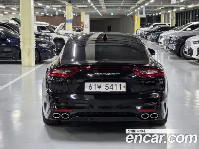 Kia Stinger 2018 — photo 3
