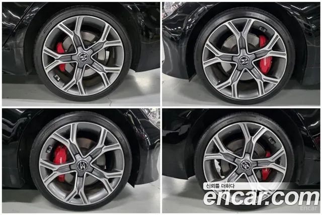Kia Stinger 2018 — photo 17