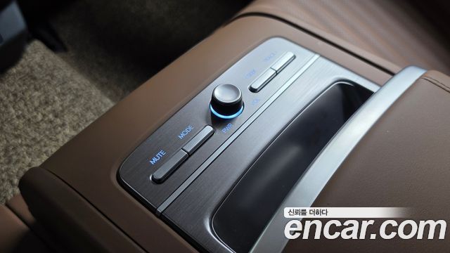 Hyundai Grandeur 2025 — photo 28
