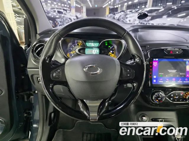 Renault Korea QM3 2016 — photo 8