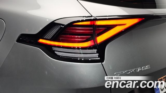 Kia Sportage 2024 — photo 9