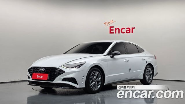 Hyundai Sonata 2023 — photo 1