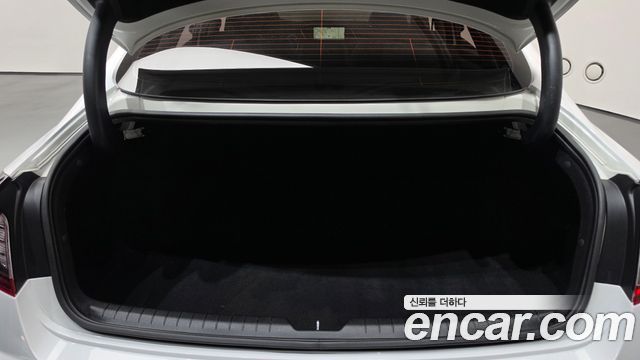 Hyundai Sonata 2023 — photo 22