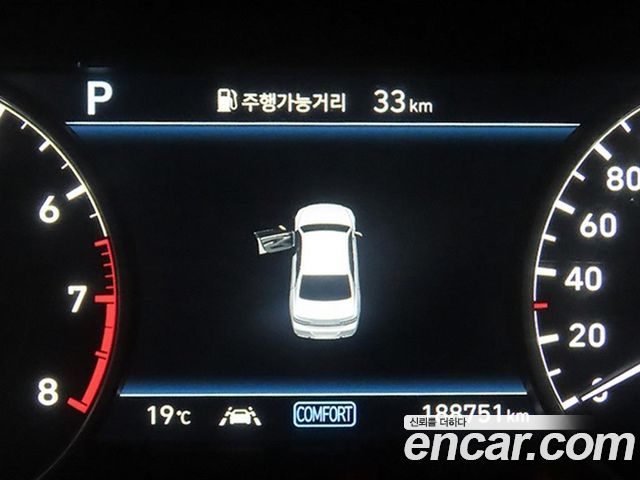 Genesis G90 2019 — photo 9